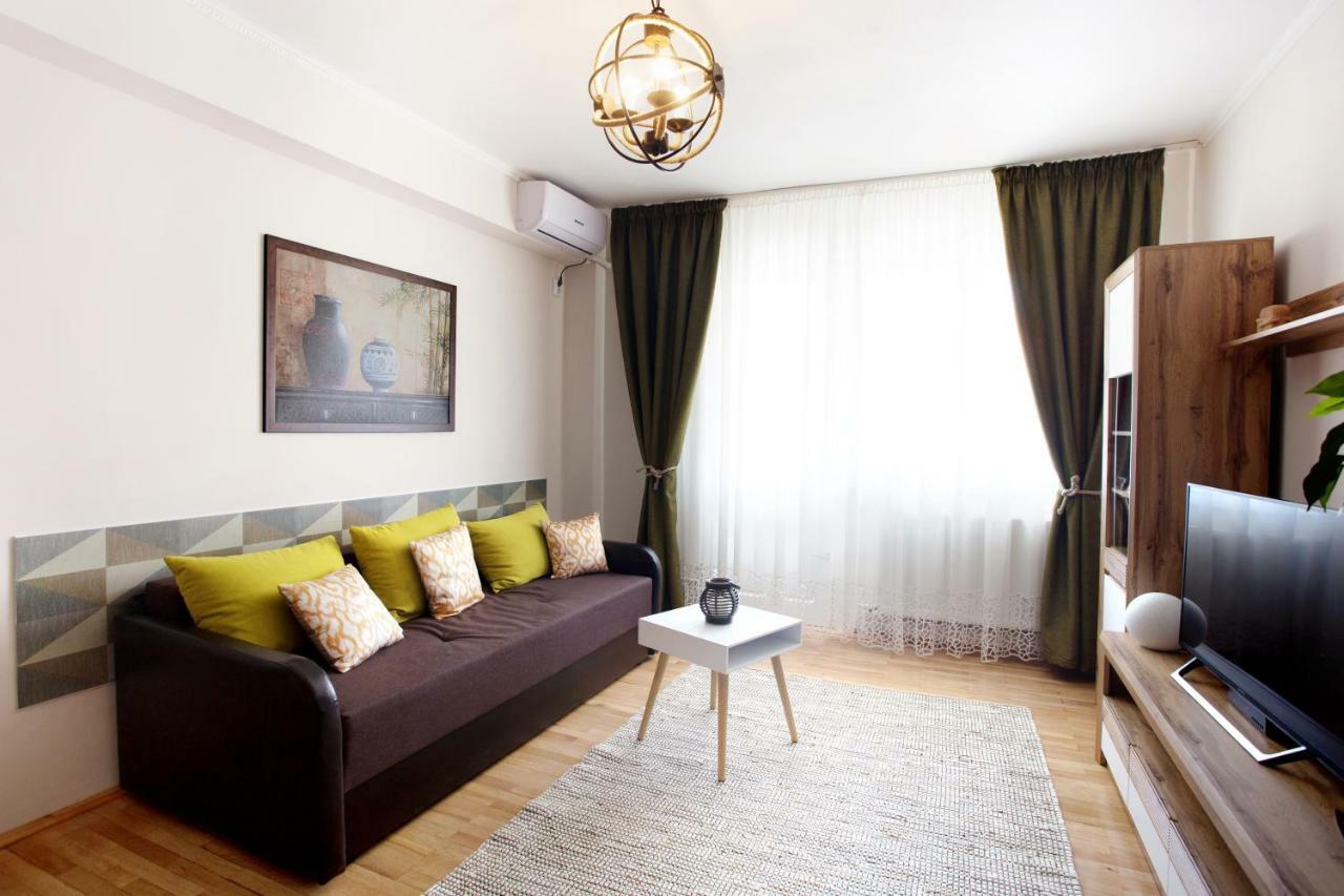 Rox Central Apartments 3 تيميشورا المظهر الخارجي الصورة